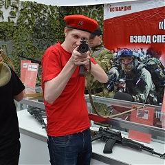 Практический урок по современным системам безопасности
