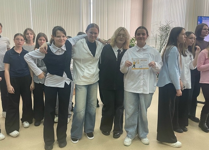 ПОЗДРАВЛЯЕМ ПОБЕДИТЕЛЕЙ ГОРОДСКОГО КВИЗА "ВЫЗОВ.ПОДВИГ.ГОРДОСТЬ"